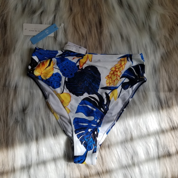NWT Cupshe Bikini Bottom Size Large - Picture 1 of 5